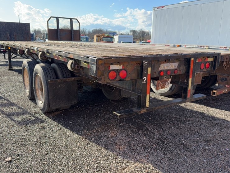 great-dane-trailer-image-6