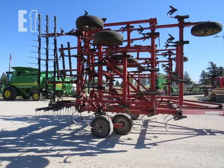 case-ih-4300-image-2