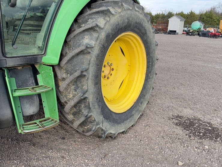 john-deere-6330-image-14