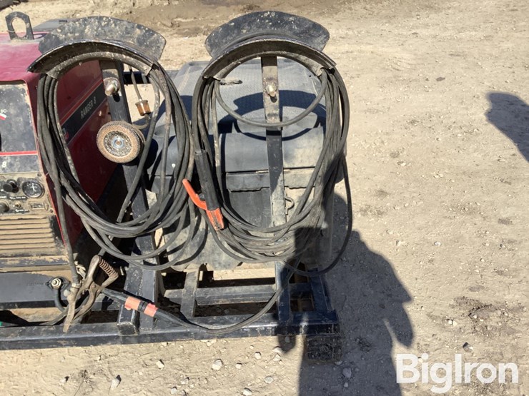 welding/fence-building-skid-image-19