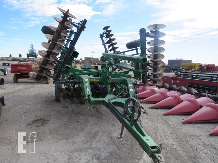 john-deere-637-image-1