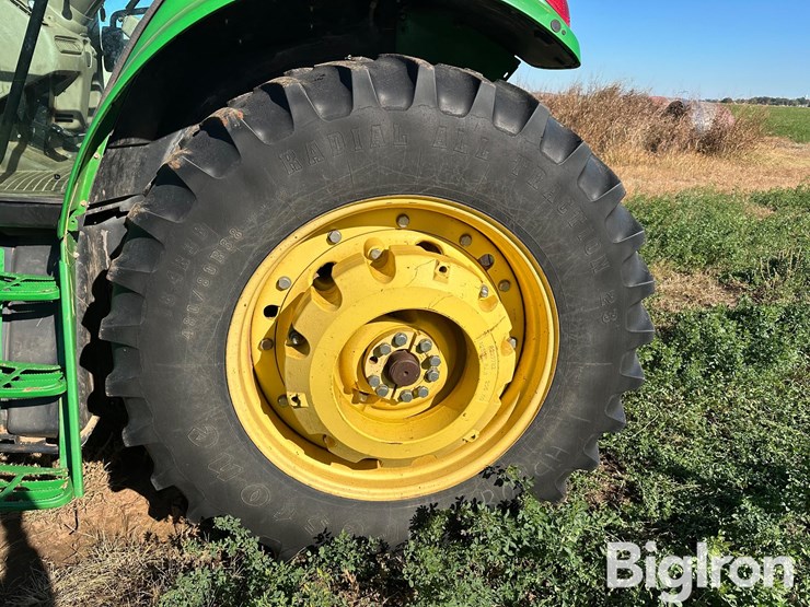 2011-john-deere-7130-image-19