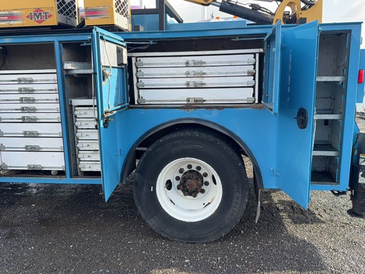 2010-imt-6025-image-19