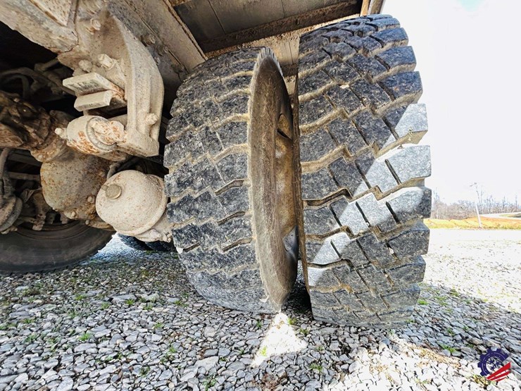 2007-peterbilt-340-image-84