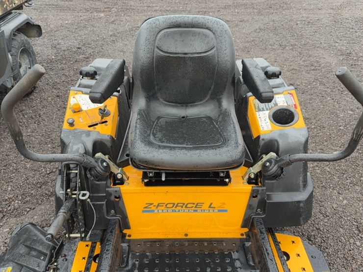 #3097-•-2014-cub-cadet-z-force-lz-zero-turn-mower-image-6
