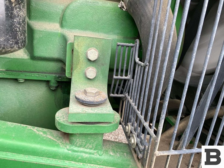 2004-john-deere-9320-image-64