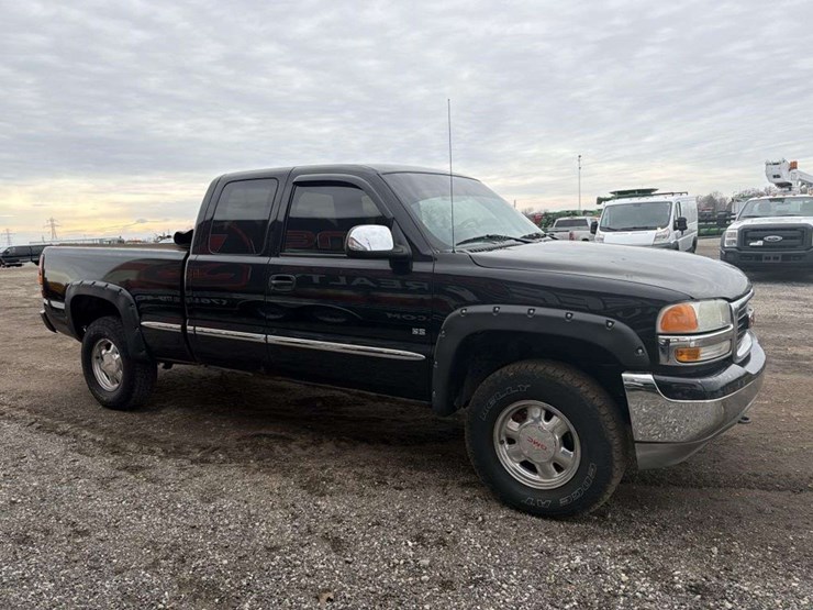 2001-gmc-sierra-1500-image-6