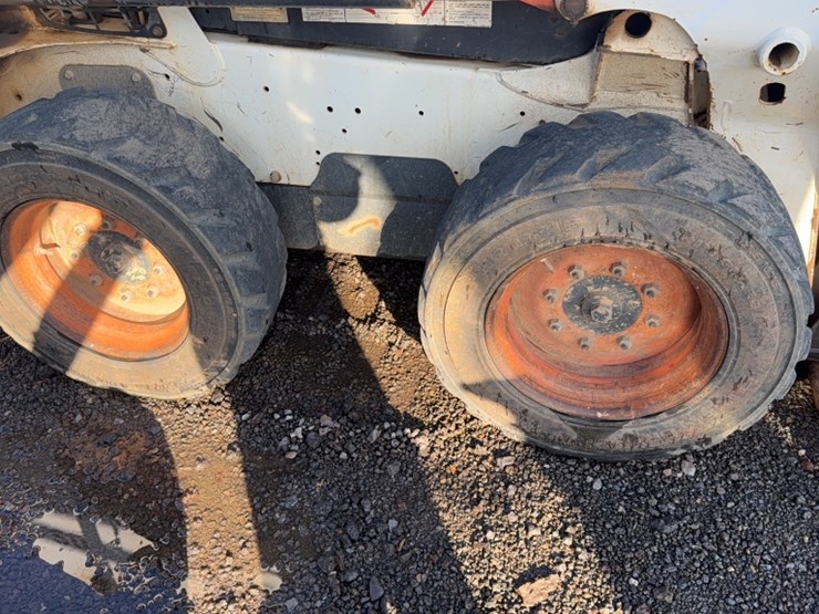 2015-bobcat-s510-image-5