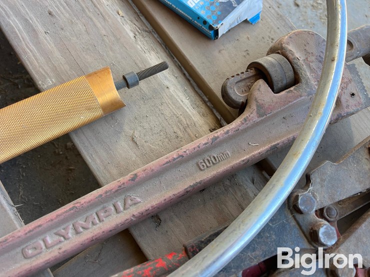 pallet-of-farm-&-shop-tools-image-19