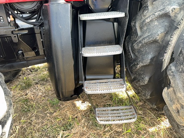 case-ih-magnum-335-image-52