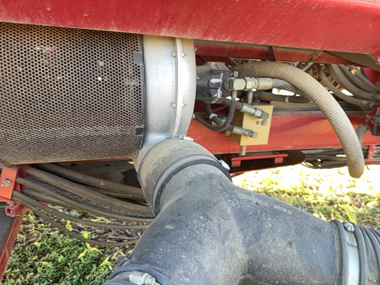 case-ih-1200-image-32