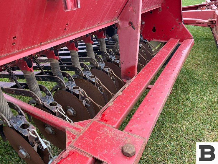 international-5100-image-35