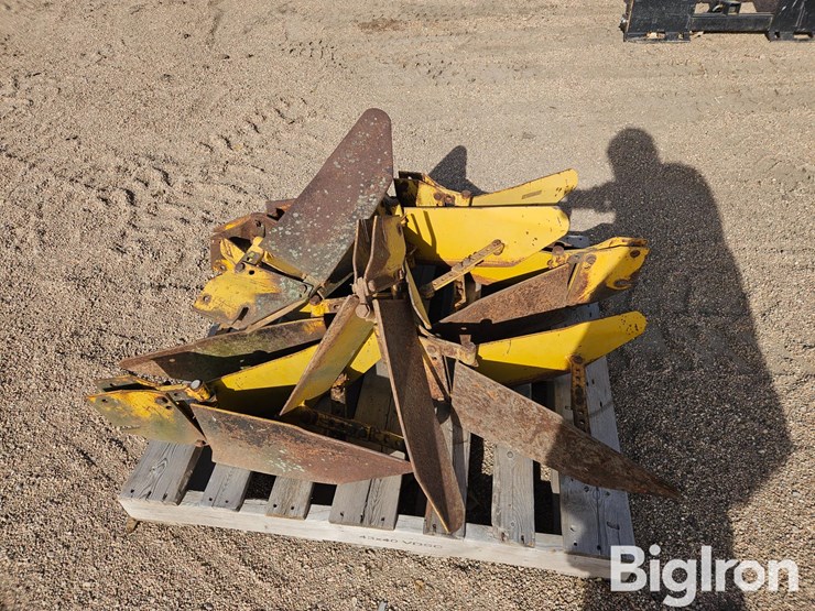 buffalo-cultivator/ridger-ridging-wings-image-6