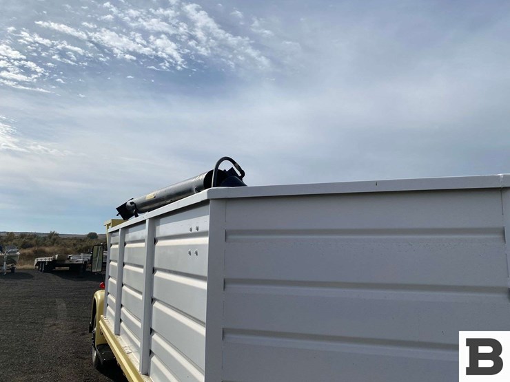 1965-international-loadstar-image-19