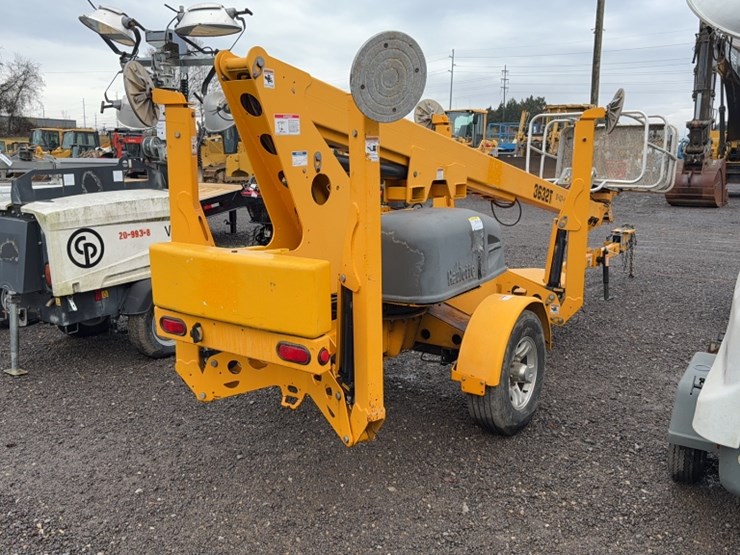 #2058-•-2018-haulotte-3632t-electric-towable-boom-lift-image-6