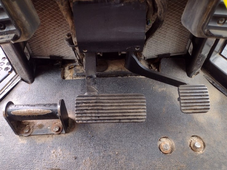 caterpillar-d6n-lgp-image-7