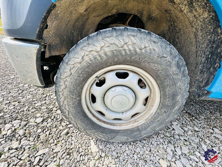 2013-ford-f150-xl-image-56