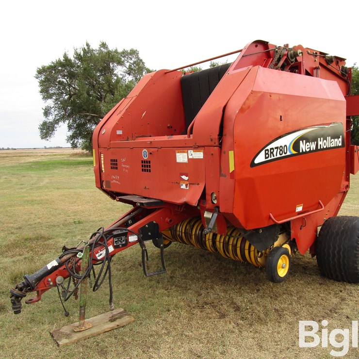 2003 NEW HOLLAND BR780