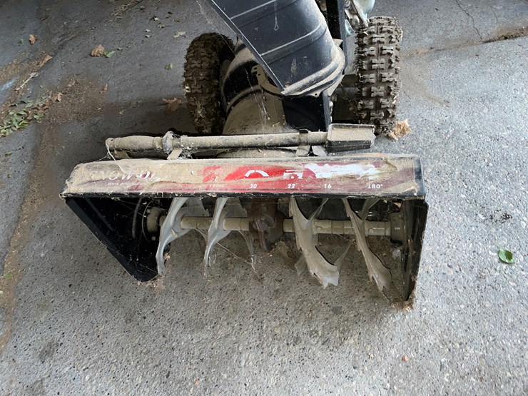 #1417-•-snow-devil-snowblower-(independence,-wi)-image-13