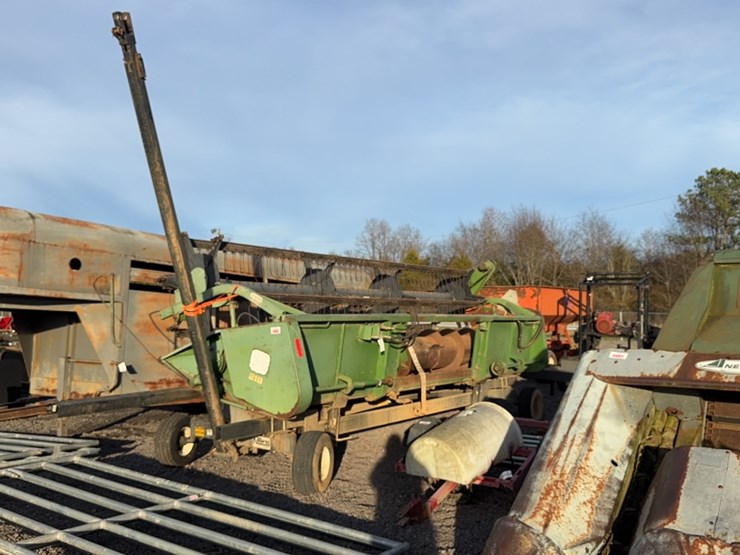 john-deere-218-image-1