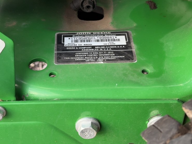 2020-john-deere-2020-image-8