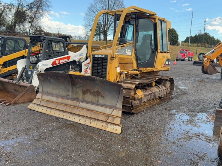 caterpillar-d5g-xl-image-1