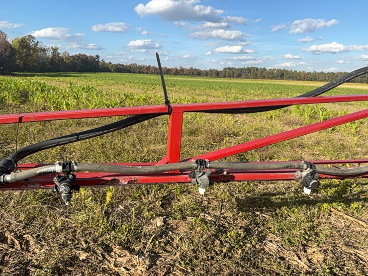 case-ih-3185-patriot-sprayer-image-50