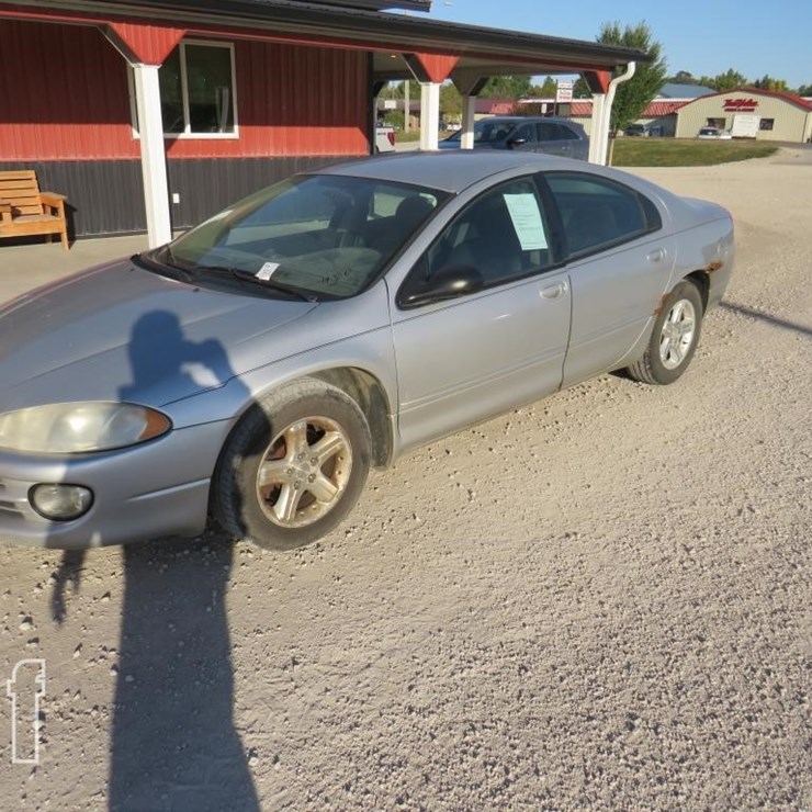 2002 DODGE INTREPID