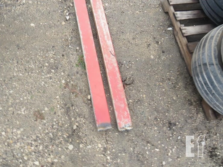 2-red-beams-approx-2x4x20-image-2