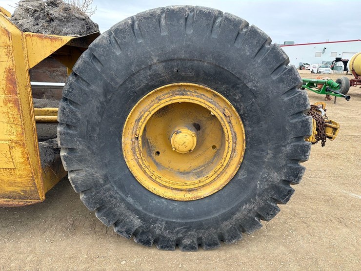 caterpillar-80-image-13