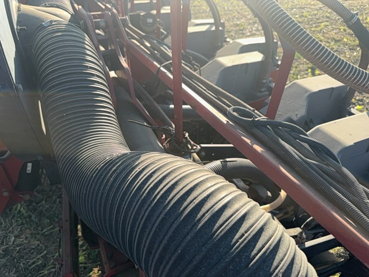 case-ih-1200-image-67