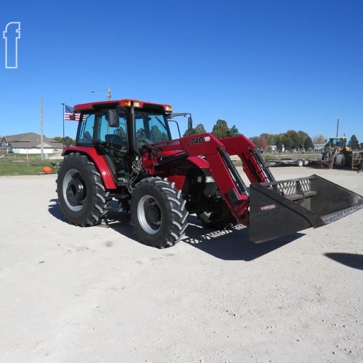 CASE IH FARMALL 105U