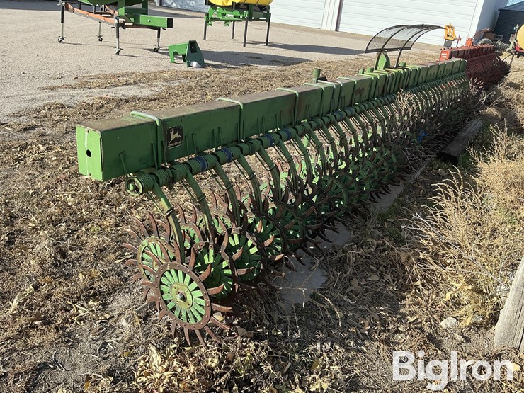 john-deere-400-image-6