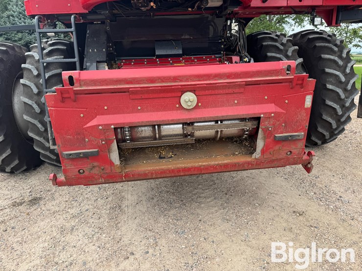 2020-case-ih-7150-image-9