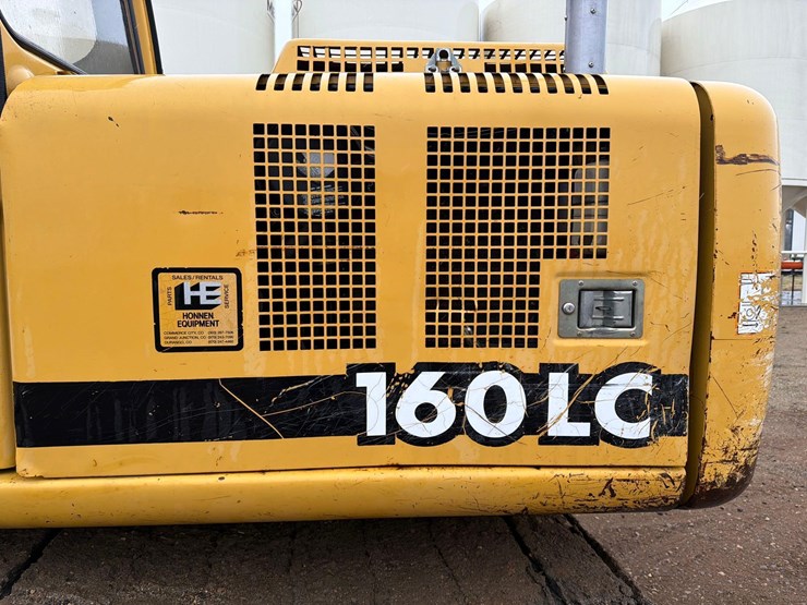 deere-160-lc-image-41
