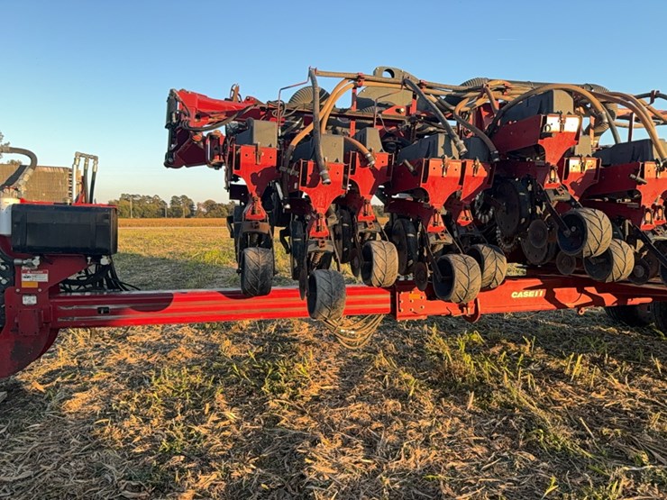 case-ih-1240-image-149