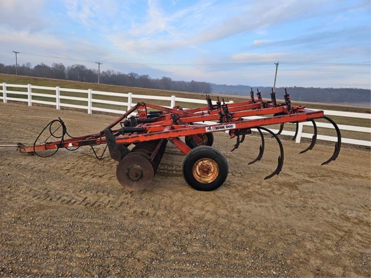 bush-hog-1560-image-2