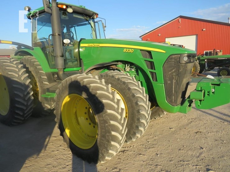2006-john-deere-8330-image-1
