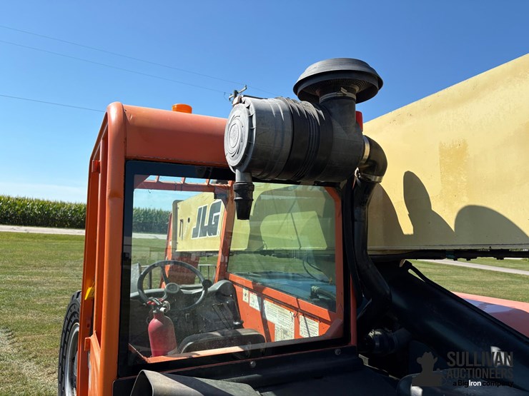 2005-jlg-g9-43a-image-10