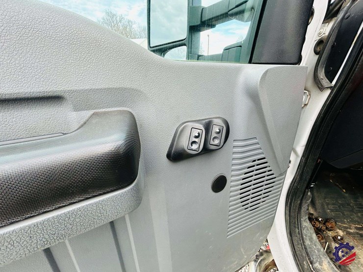 2016-ford-f450-image-42