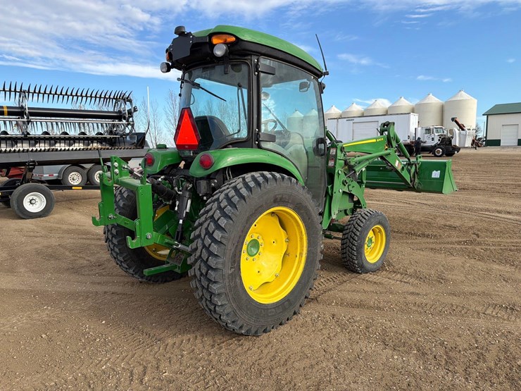 2021-john-deere-4066r-image-5
