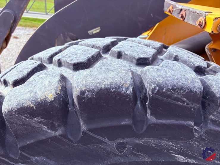 2004-volvo-l60e-image-14