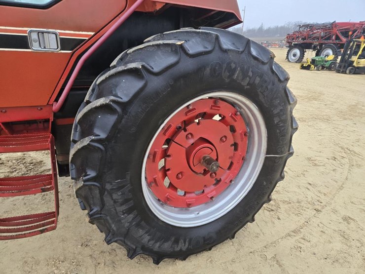 international-986-image-3