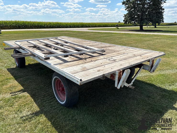 8'x15'-hay-rack-on-running-gear-image-7