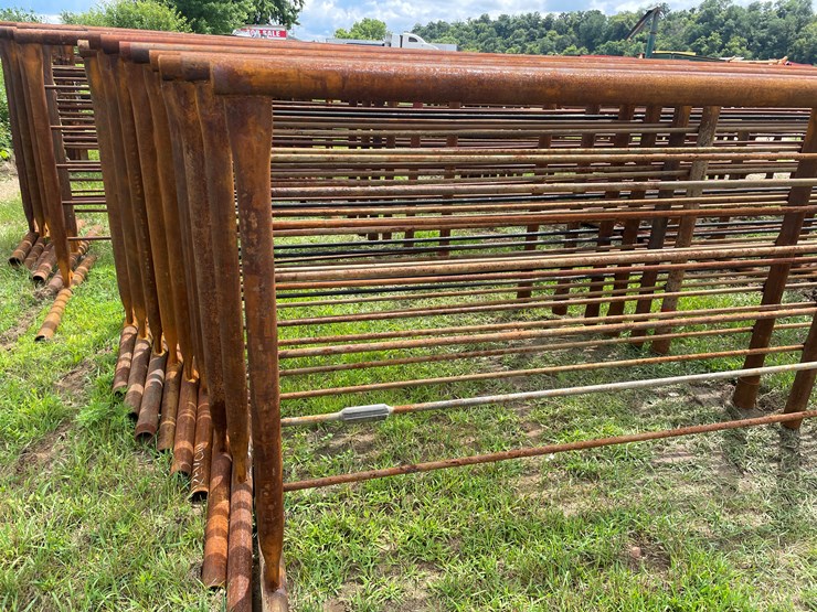 #1740-•-(3)-heavy-duty-steel-panels-image-4