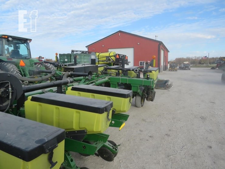 john-deere-1770-image-12