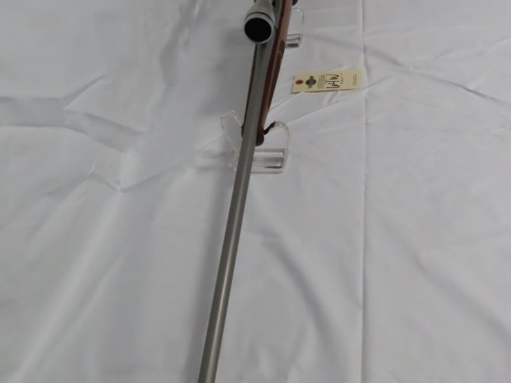 winchester-model-70-classic-stainless-sa-7mm-rem/mag-bolt-action-rifle-image-6