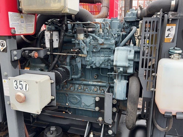 #2070-•-magnum-6"-towable-water-pump-image-9