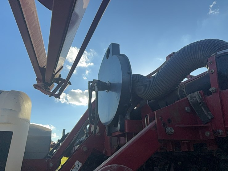 case-ih-1200-image-26