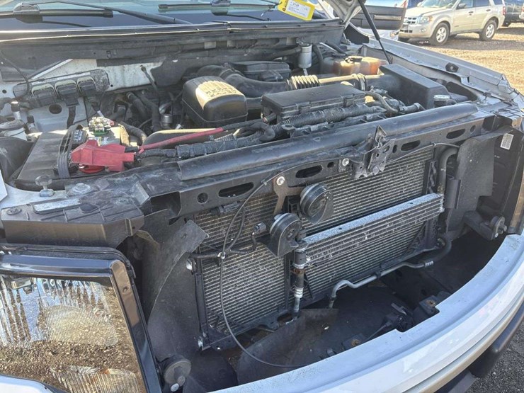 2010-ford-f150-lariat-image-22